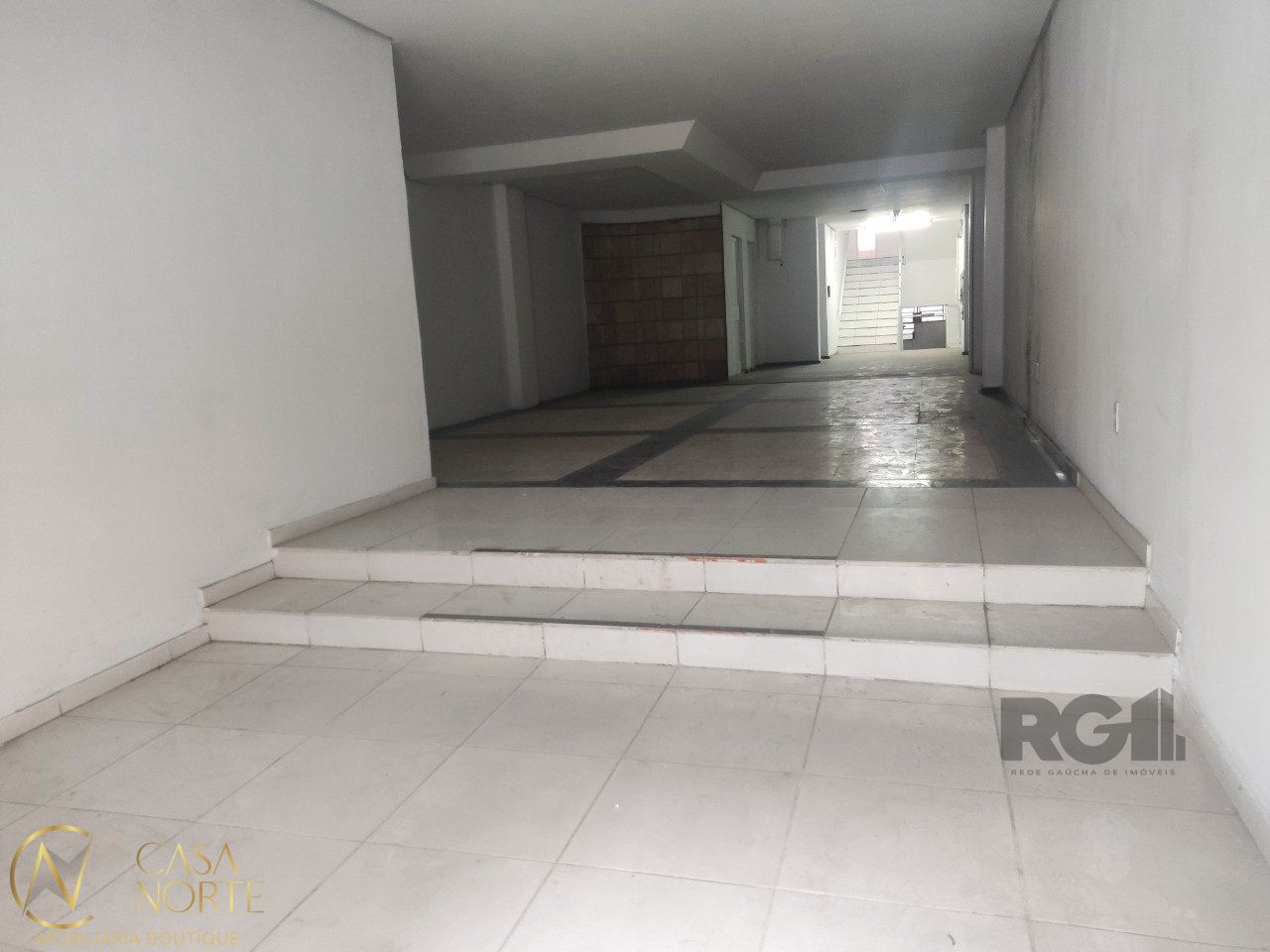 Loja à venda , 390m², Rua dos Andradas no bairro Centro Histórico em Porto Alegre