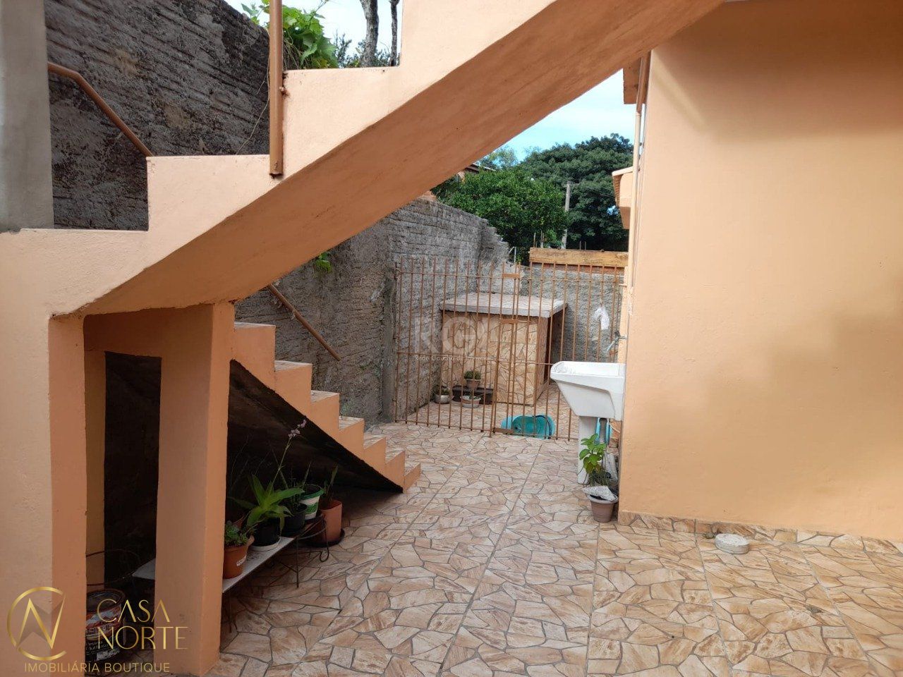Casa à venda com 3 quartos, 100m², Avenida Renascenca no bairro Cascata em Porto Alegre