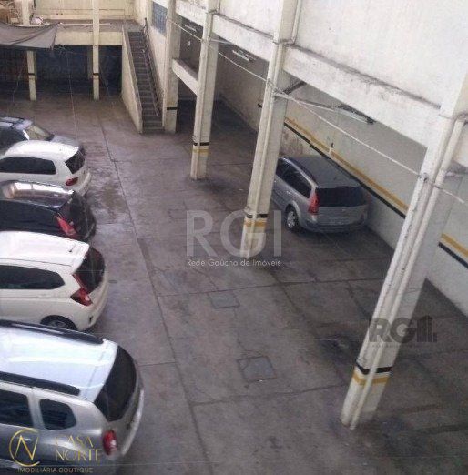 Prédio Comercial à venda , 1739m², Avenida São Pedro no bairro São Geraldo em Porto Alegre