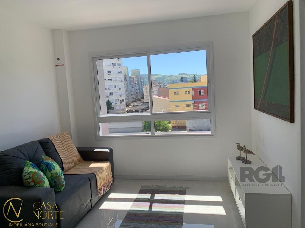 Apartamento à venda com 1 quarto, 40m², Avenida dos Cubanos no bairro Partenon em Porto Alegre