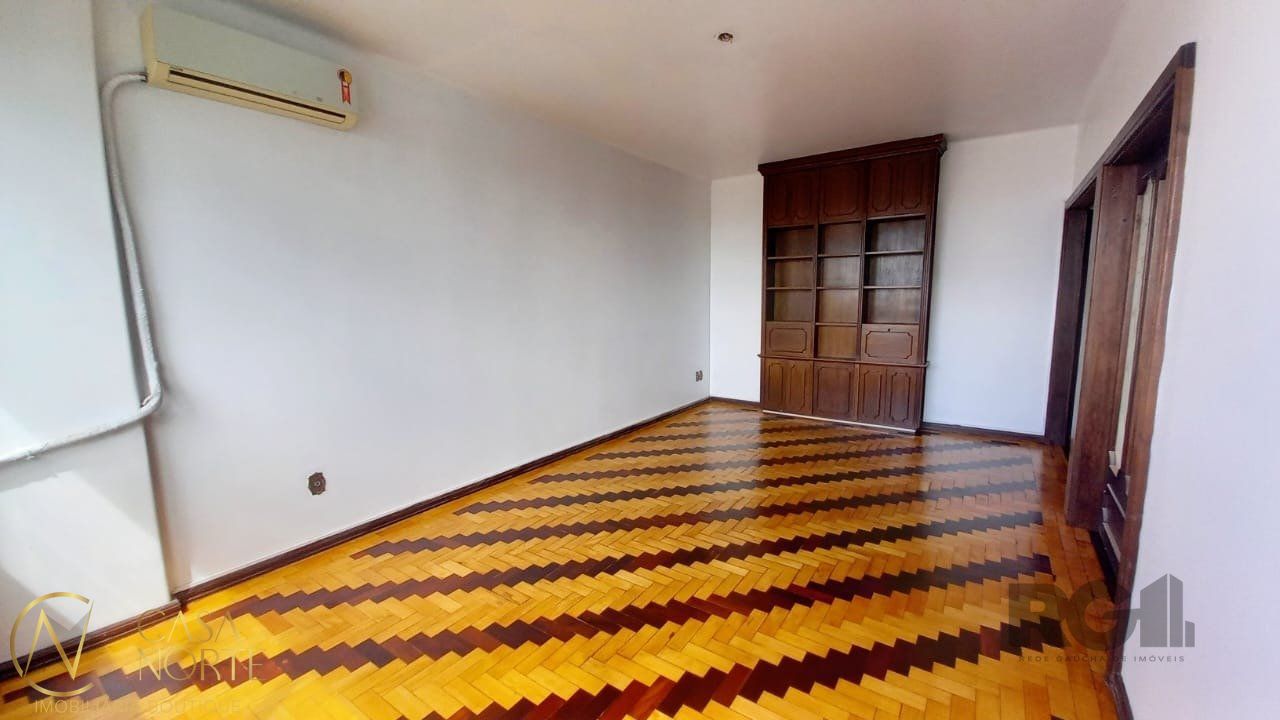 Apartamento à venda com 2 quartos, 73m², Avenida Alberto Bins no bairro Centro Histórico em Porto Alegre
