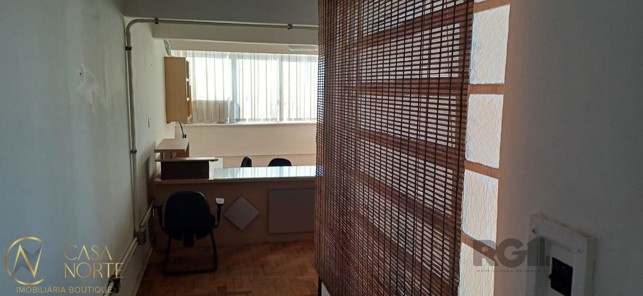 Sala Comercial à venda , Praça Osvaldo Cruz no bairro Centro Histórico em Porto Alegre