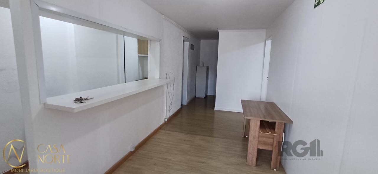 Sala Comercial à venda , 50m², Praça Osvaldo Cruz no bairro Centro Histórico em Porto Alegre