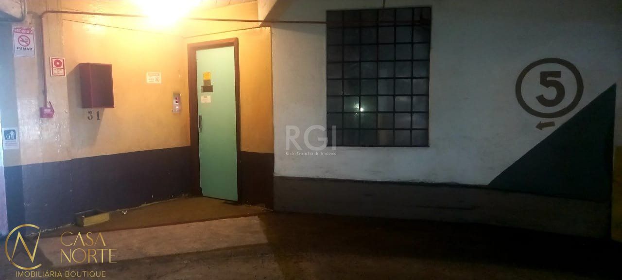 Box à venda , 12m², Rua Siqueira Campos no bairro Centro Histórico em Porto Alegre