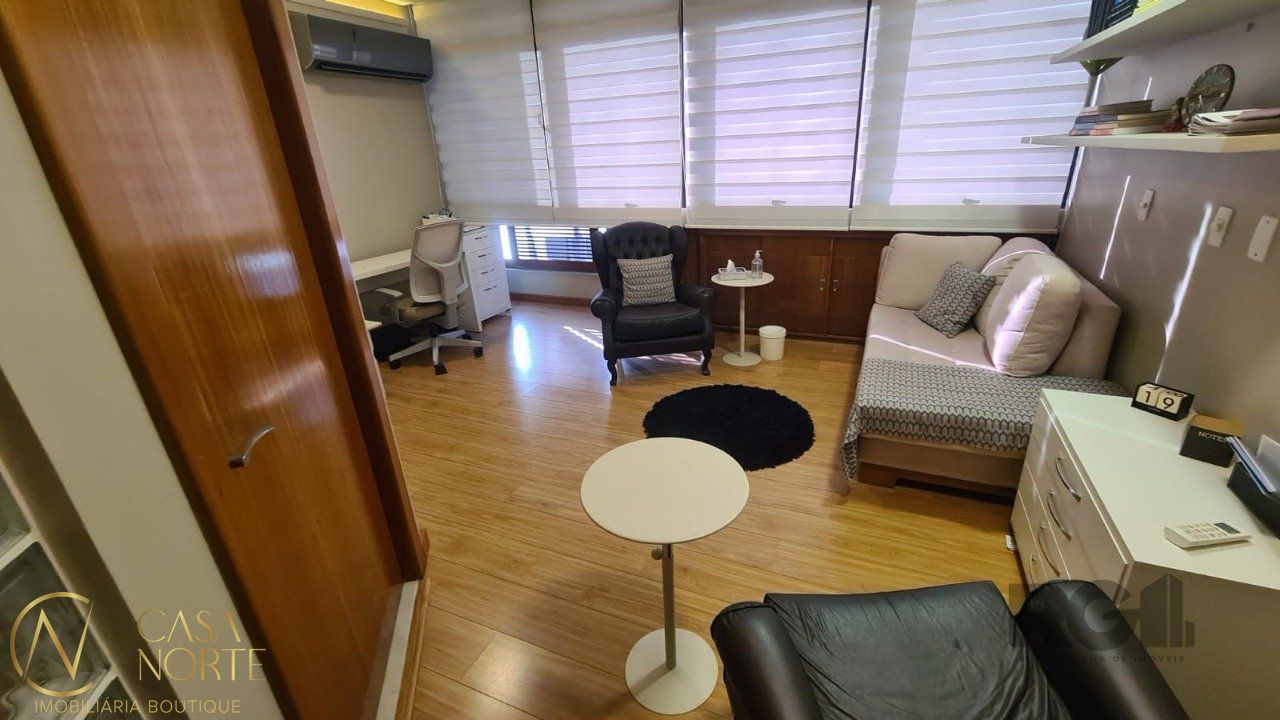 Sala Comercial à venda , 39m², Avenida Taquara no bairro Petrópolis em Porto Alegre