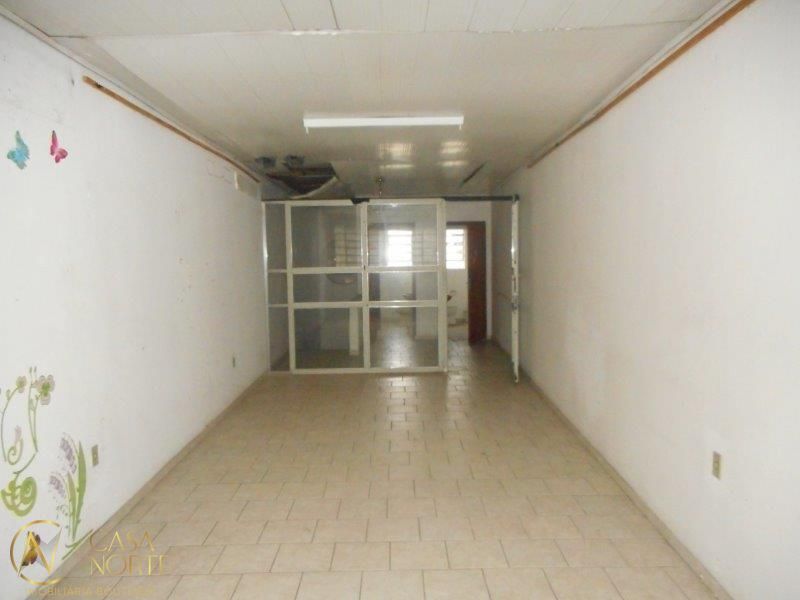 Loja à venda , 159m², Avenida Benjamin Constant no bairro São João em Porto Alegre