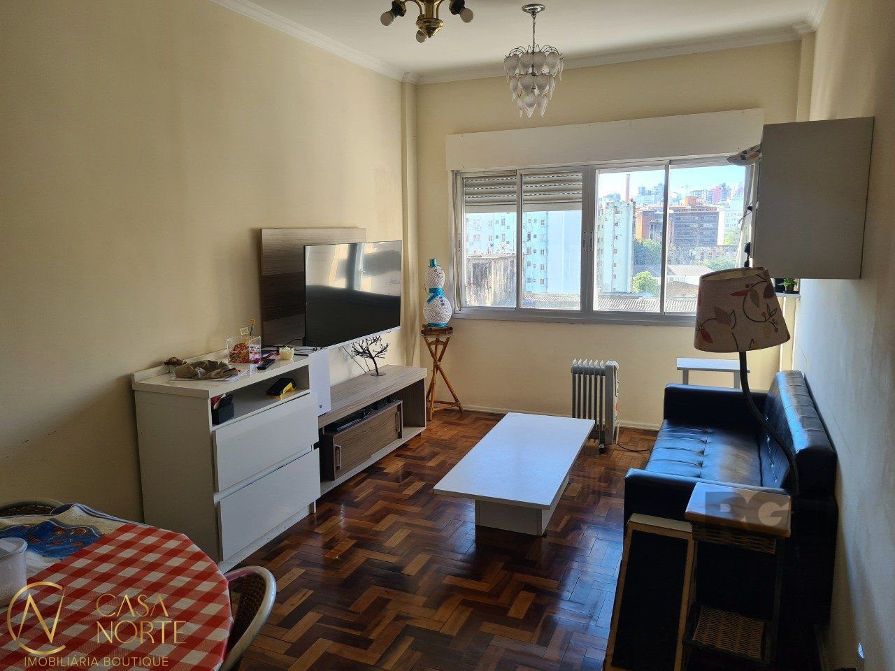 Apartamento à venda com 3 quartos, 78m², 1 suíte, Rua Coronel Vicente no bairro Centro Histórico em Porto Alegre