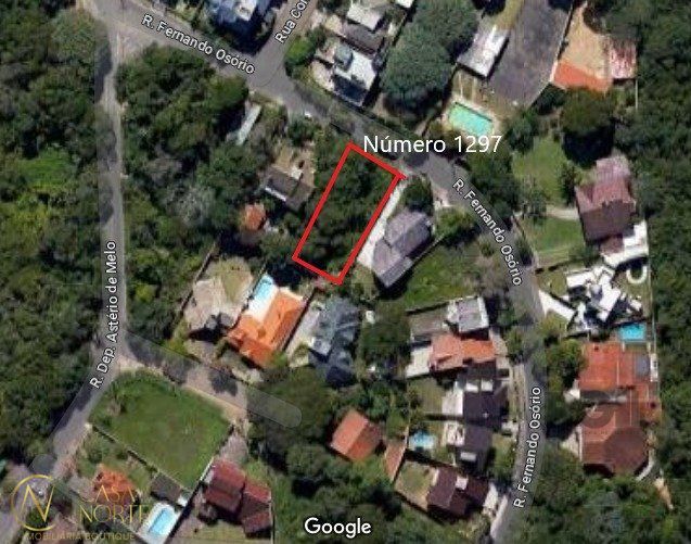 Terreno à venda  com 315m², Rua Fernando Osorio no bairro Teresópolis em Porto Alegre