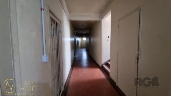 Prédio Comercial à venda , 2702m², Rua Ramiro Barcelos no bairro Floresta em Porto Alegre