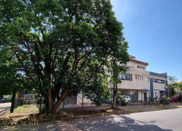 Prédio Comercial à venda , 428m², Avenida França no bairro Navegantes em Porto Alegre