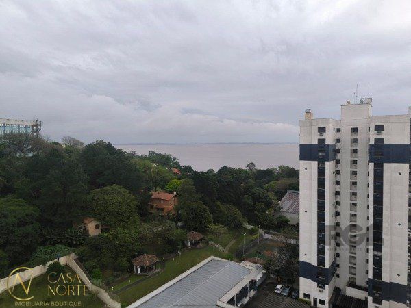 Apartamento à venda com 3 quartos, 101m², 1 suíte, 2 vagas, Avenida Diário de Notícias no bairro Cristal em Porto Alegre