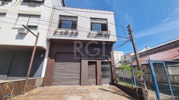 Loja à venda , 121m², Rua Luzitana no bairro Higienópolis em Porto Alegre