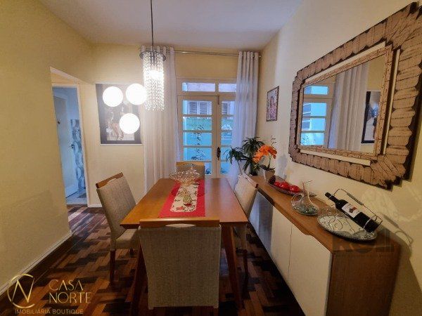 Apartamento à venda com 2 quartos, 54m², Avenida Pernambuco no bairro Navegantes em Porto Alegre