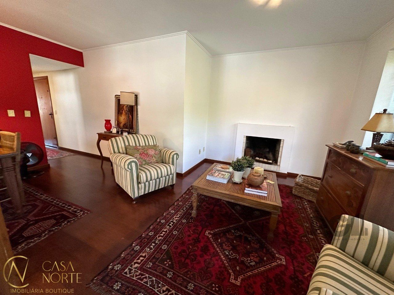 Apartamento à venda com 3 quartos, 135m², 1 suíte, 2 vagas, Avenida Panamericana no bairro Jardim Lindóia em Porto Alegre