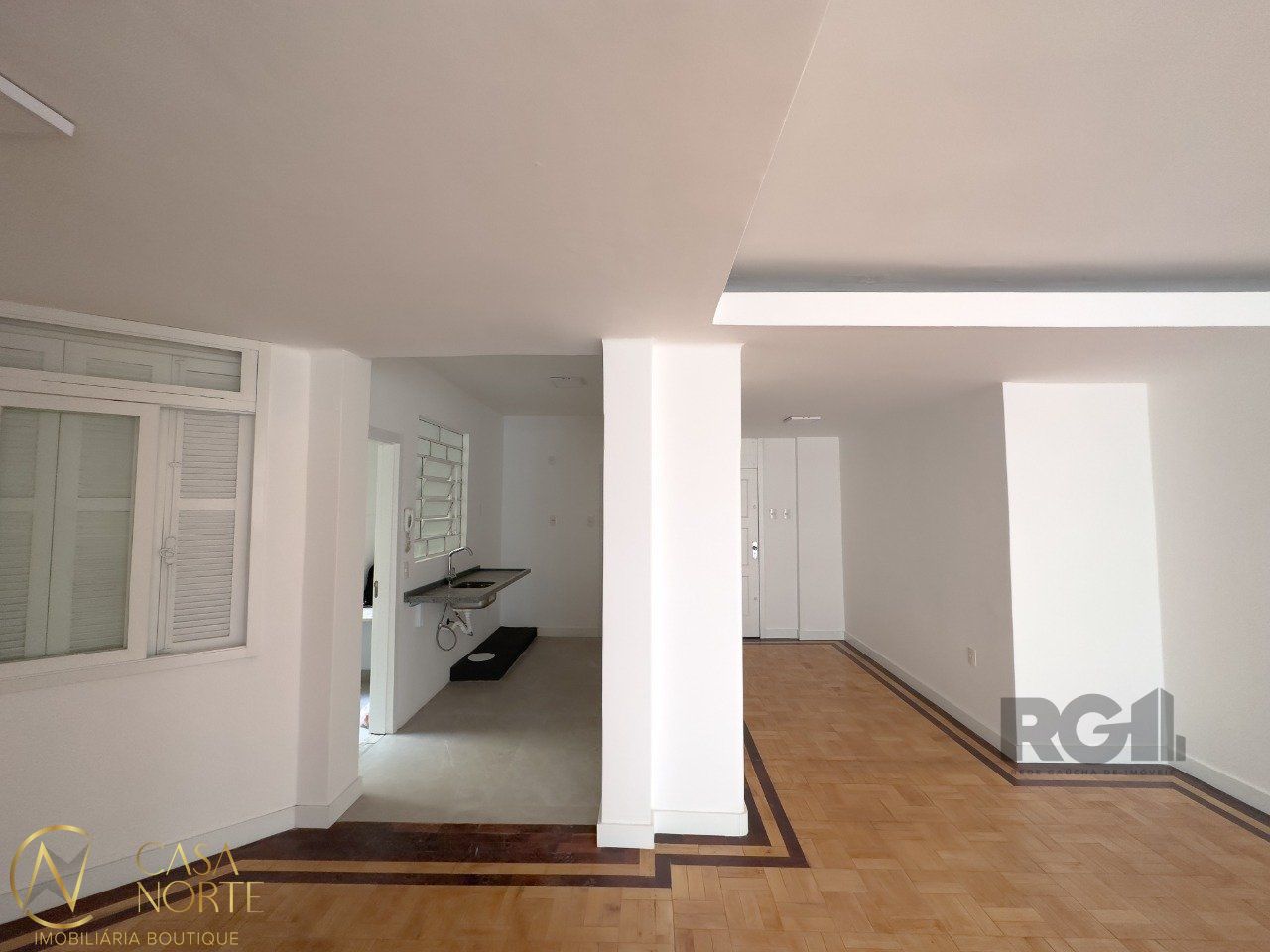 Apartamento à venda com 3 quartos, 120m², 1 suíte, Travessa Miranda e Castro no bairro Santana em Porto Alegre