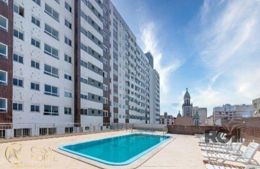 Apartamento à venda com 2 quartos, 61m², 1 suíte, 2 vagas, Rua José do Patrocínio no bairro Cidade Baixa em Porto Alegre