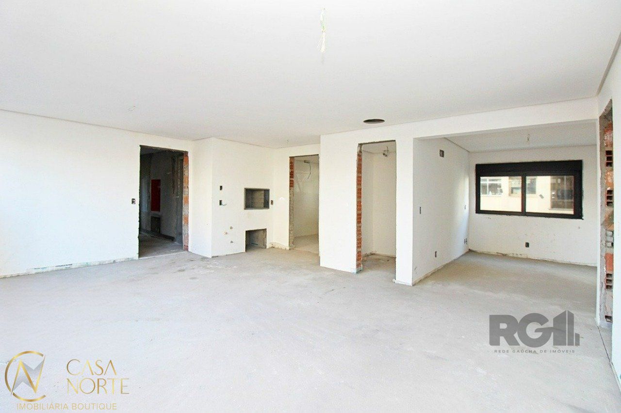 Apartamento à venda com 3 quartos, 107m², 2 suítes, 2 vagas, Rua Barão de Ubá no bairro Bela Vista em Porto Alegre