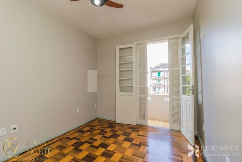 Apartamento à venda com 3 quartos, 94m², Avenida João Pessoa no bairro Farroupilha em Porto Alegre