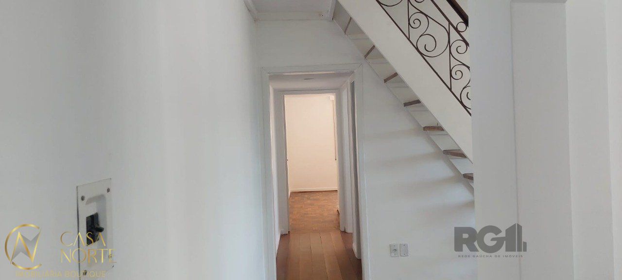 Cobertura à venda com 3 quartos, 160m², 1 vaga, Avenida João Pessoa no bairro Centro Histórico em Porto Alegre