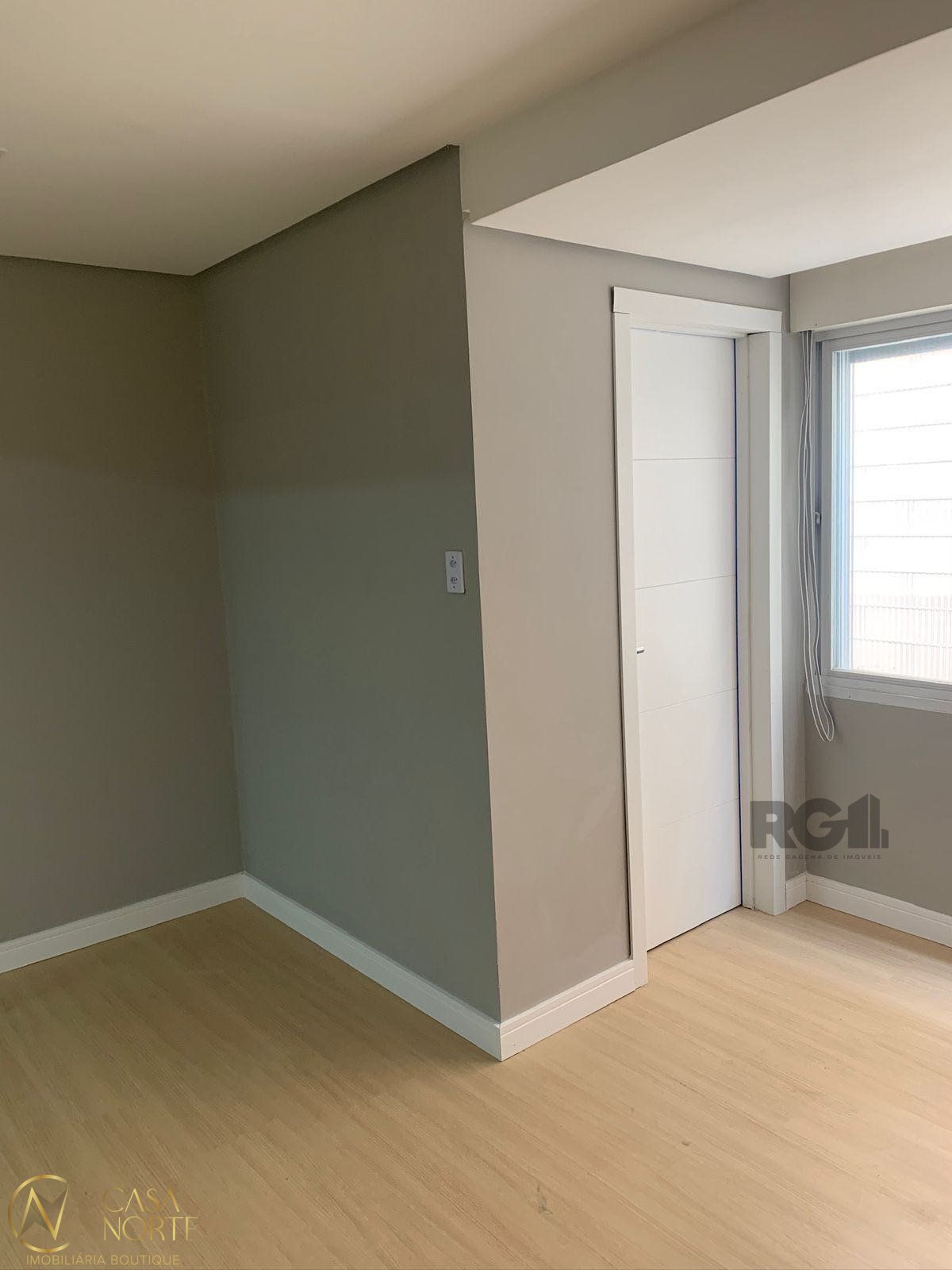 Apartamento à venda com 3 quartos, 68m², 1 vaga, Rua Lasar Segall no bairro São Sebastião em Porto Alegre