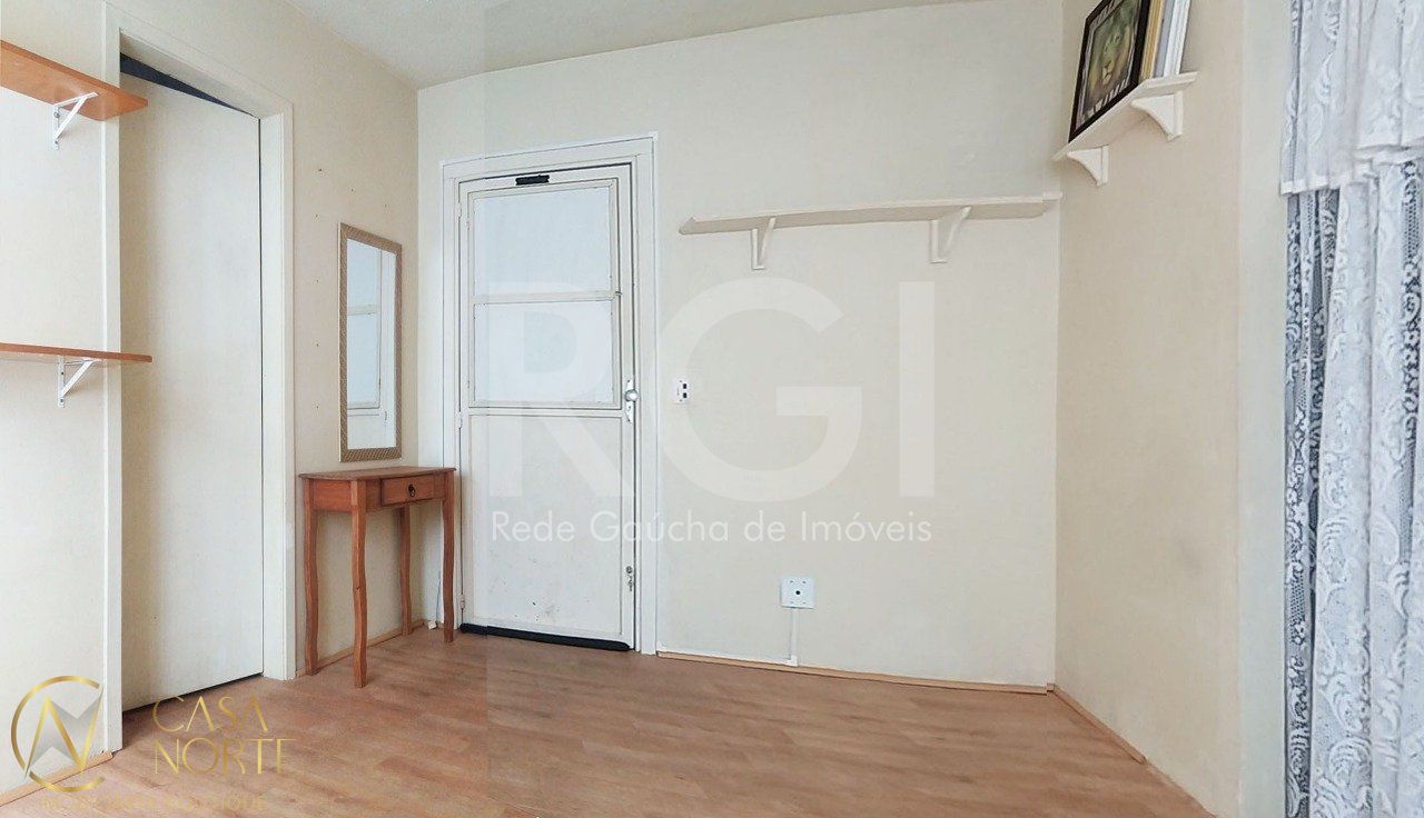 Apartamento à venda com 1 quarto, 32m², Rua Engenheiro Fernando Mendes Ribeiro no bairro Santo Antônio em Porto Alegre