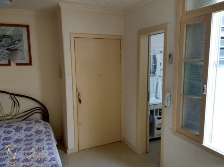 Kitnet à venda com 1 quarto, 28m², Rua José do Patrocinio no bairro Cidade Baixa em Porto Alegre