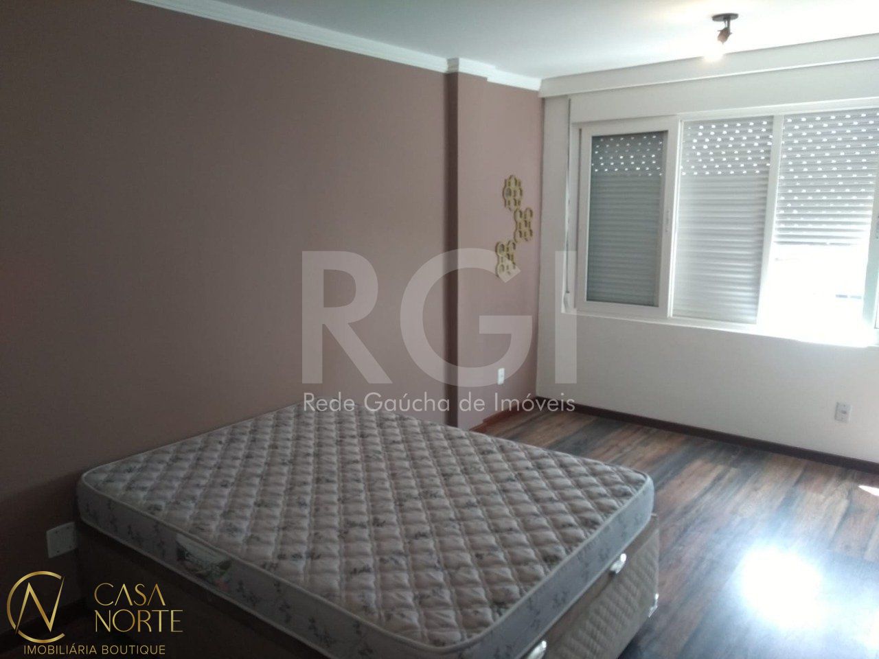 Kitnet à venda com 1 quarto, 30m², Rua da Republica no bairro Cidade Baixa em Porto Alegre