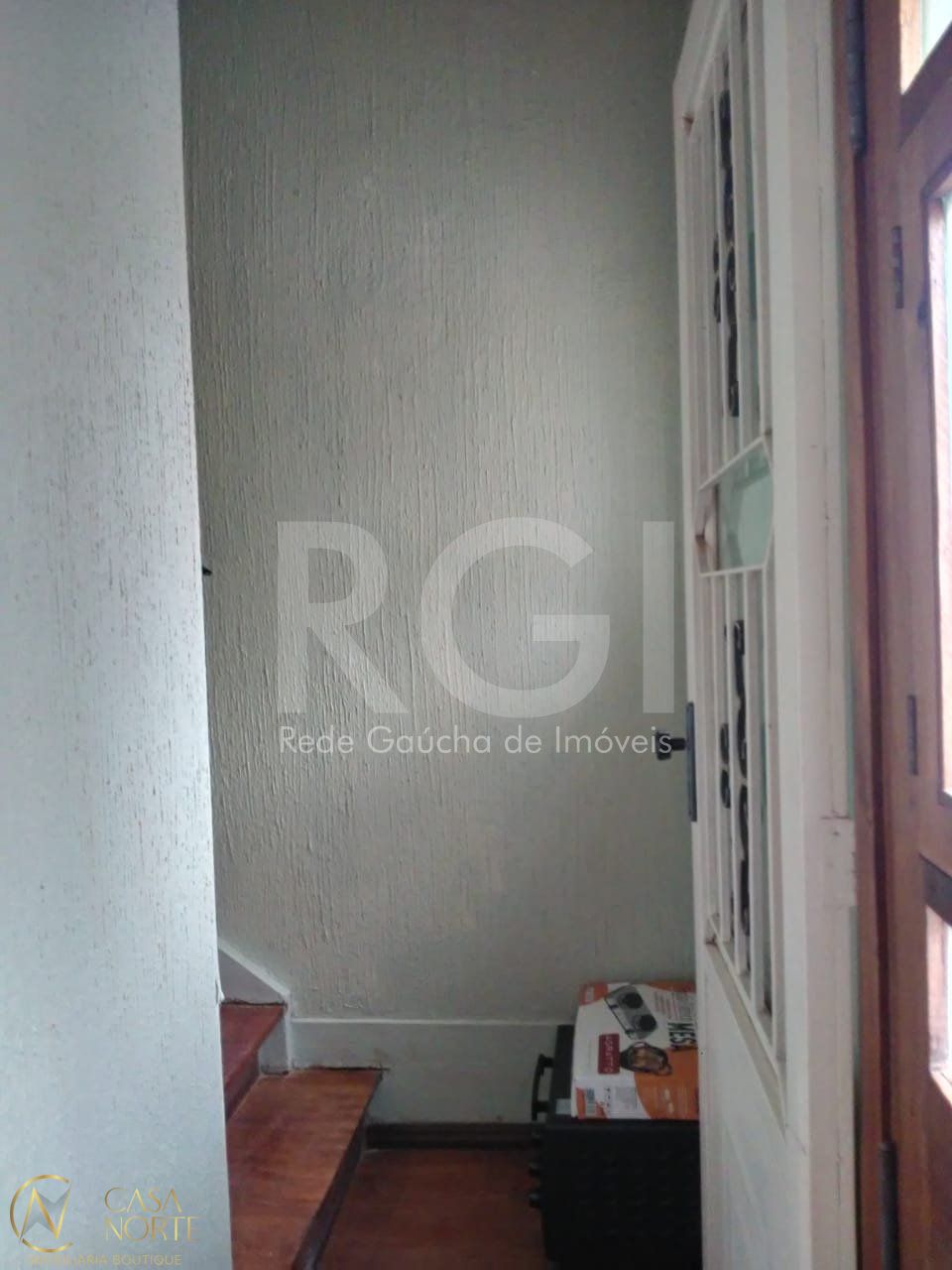 Casa à venda com 3 quartos, 126m², Rua São Carlos no bairro Floresta em Porto Alegre