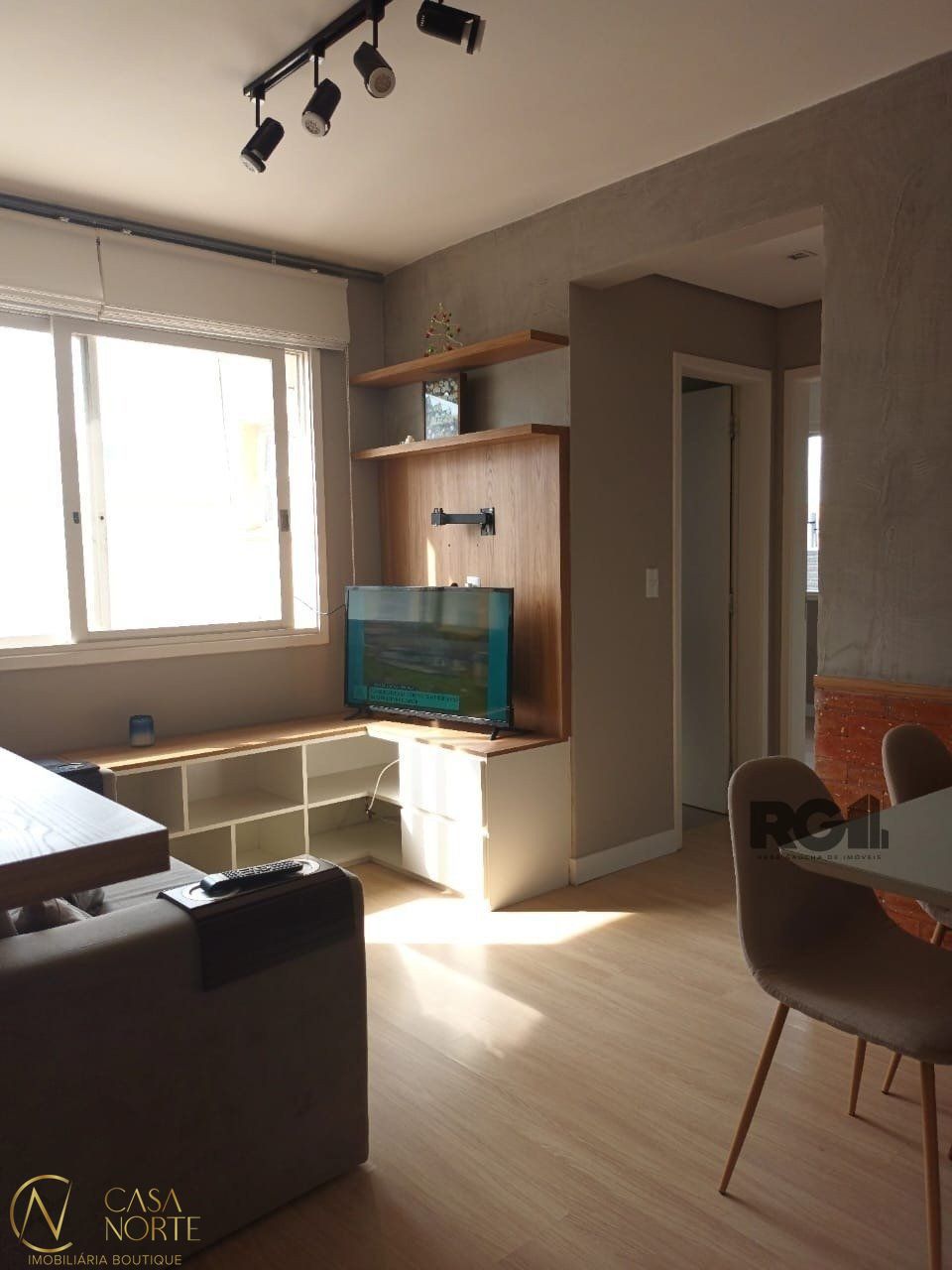 Apartamento à venda com 2 quartos, 70m², 1 vaga, Rua Olavo Bilac no bairro Azenha em Porto Alegre
