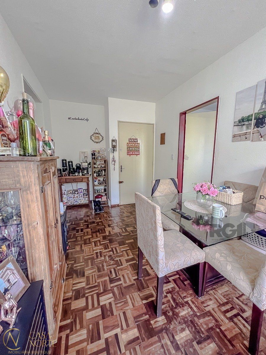 Apartamento à venda com 1 quarto, 39m², 1 vaga, Rua Orfanotrofio no bairro Santa Tereza em Porto Alegre