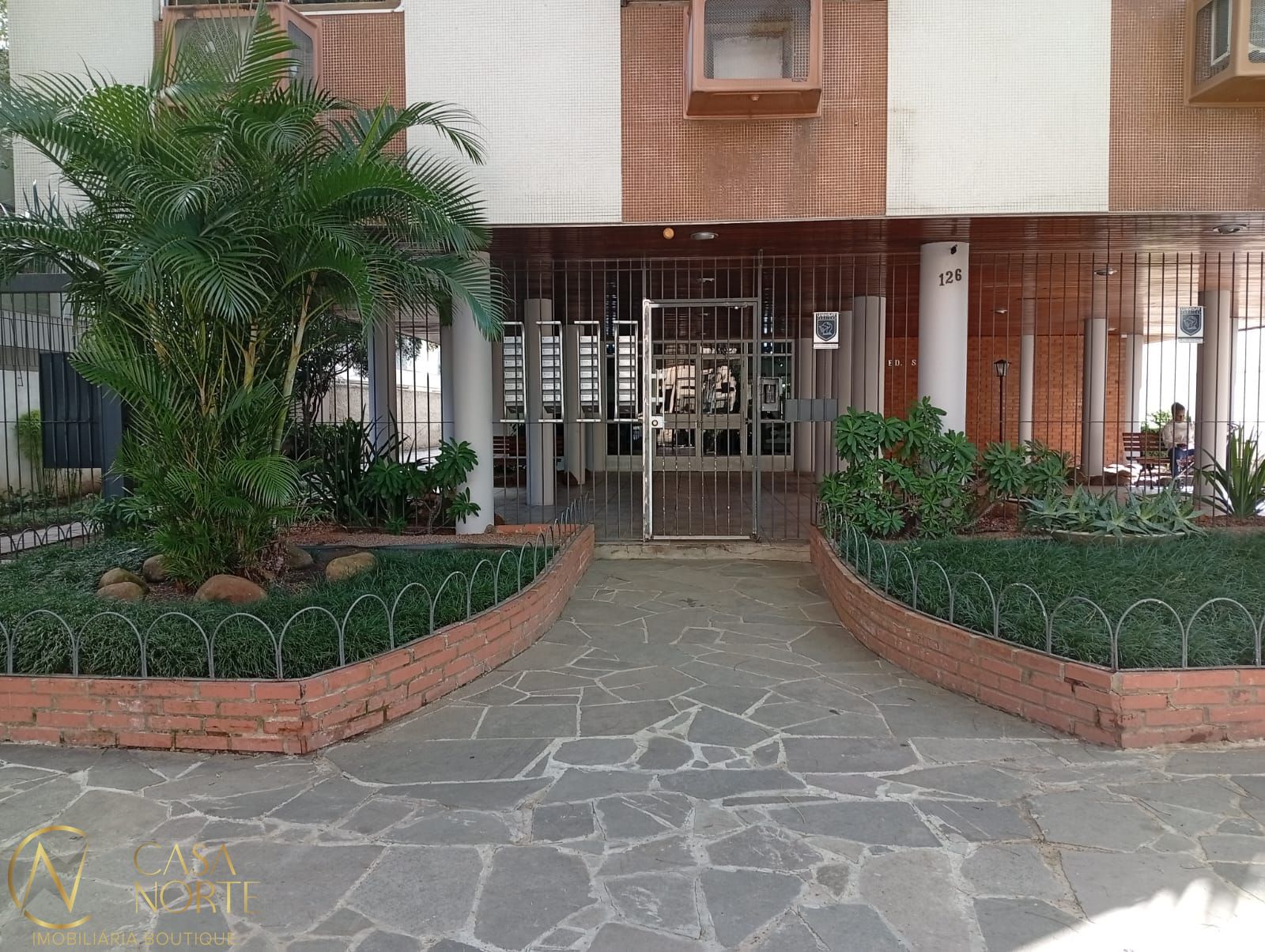 Apartamento à venda com 3 quartos, 105m², 1 suíte, 1 vaga, Rua Olavo Bilac no bairro Cidade Baixa em Porto Alegre