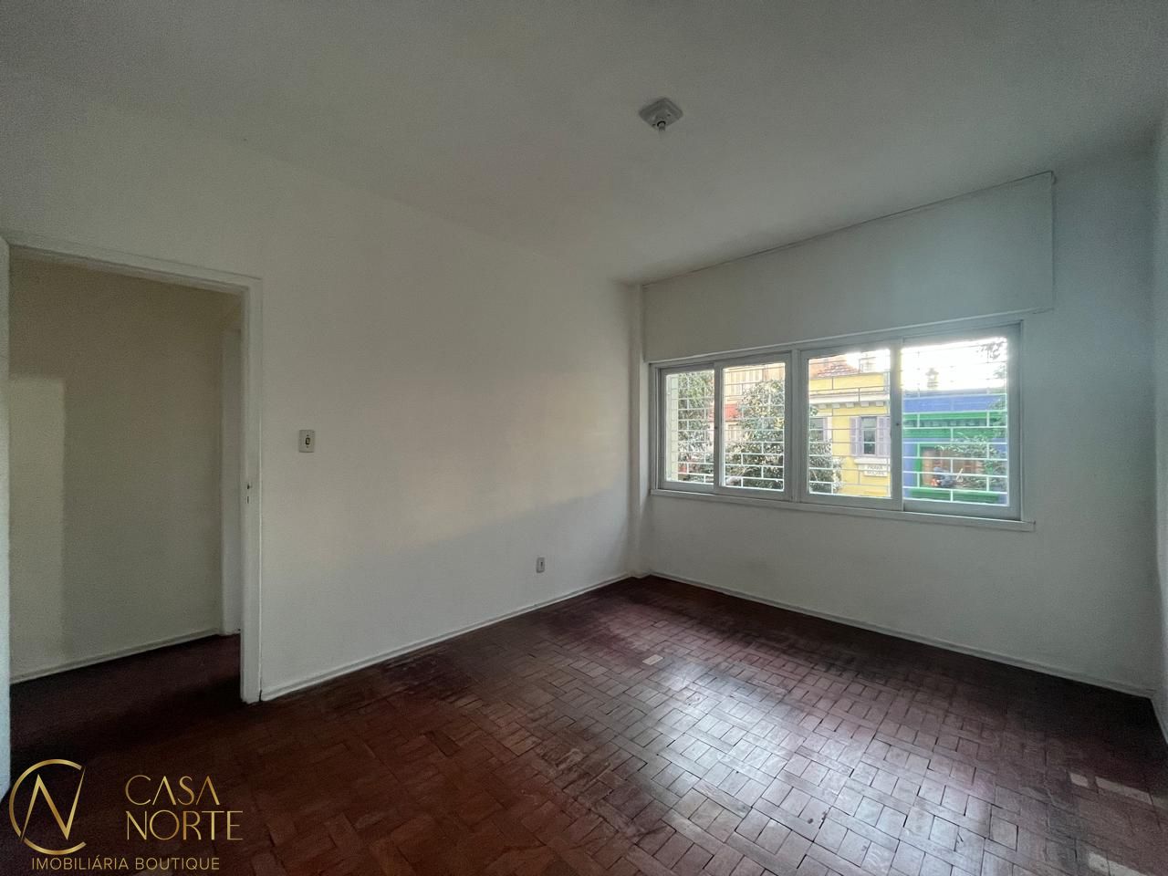 Apartamento à venda com 3 quartos, 97m², Rua Duque de Caxias no bairro Centro Histórico em Porto Alegre