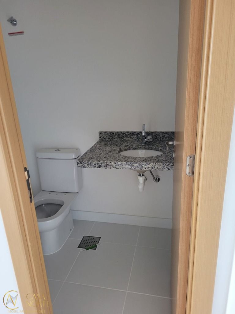 Sala Comercial à venda , 33m², Avenida Assis Brasil no bairro Cristo Redentor em Porto Alegre