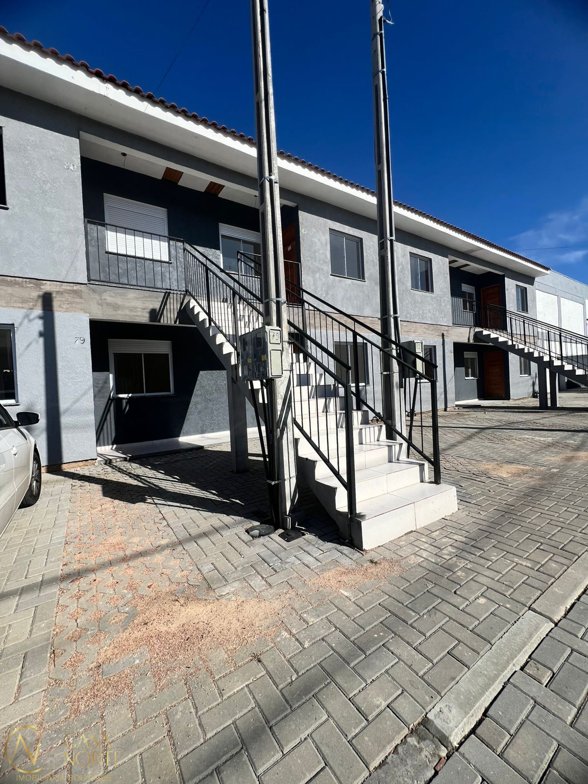 Casa à venda com 2 quartos, 42m², 1 vaga, Avenida João Antônio Silveira no bairro Restinga em Porto Alegre