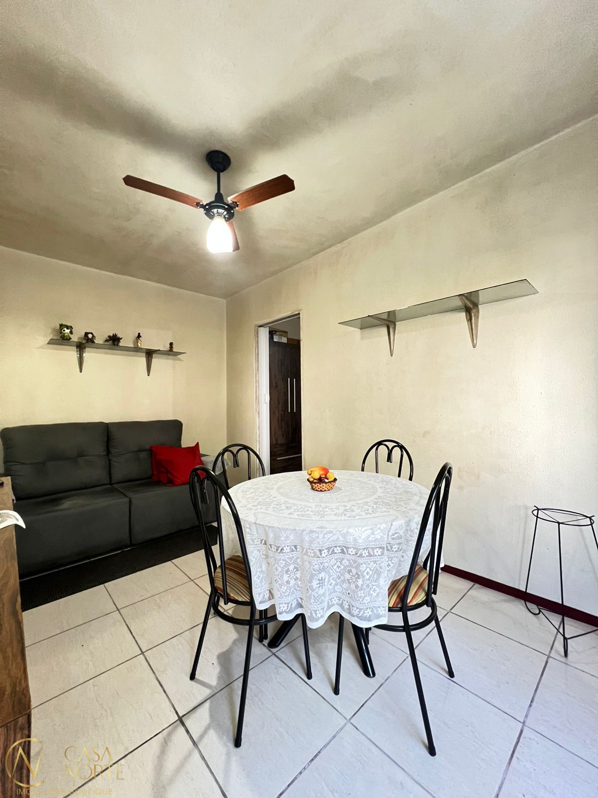 Apartamento à venda com 1 quarto, 38m², 1 vaga, Rua Padre Ângelo Corso no bairro Cavalhada em Porto Alegre