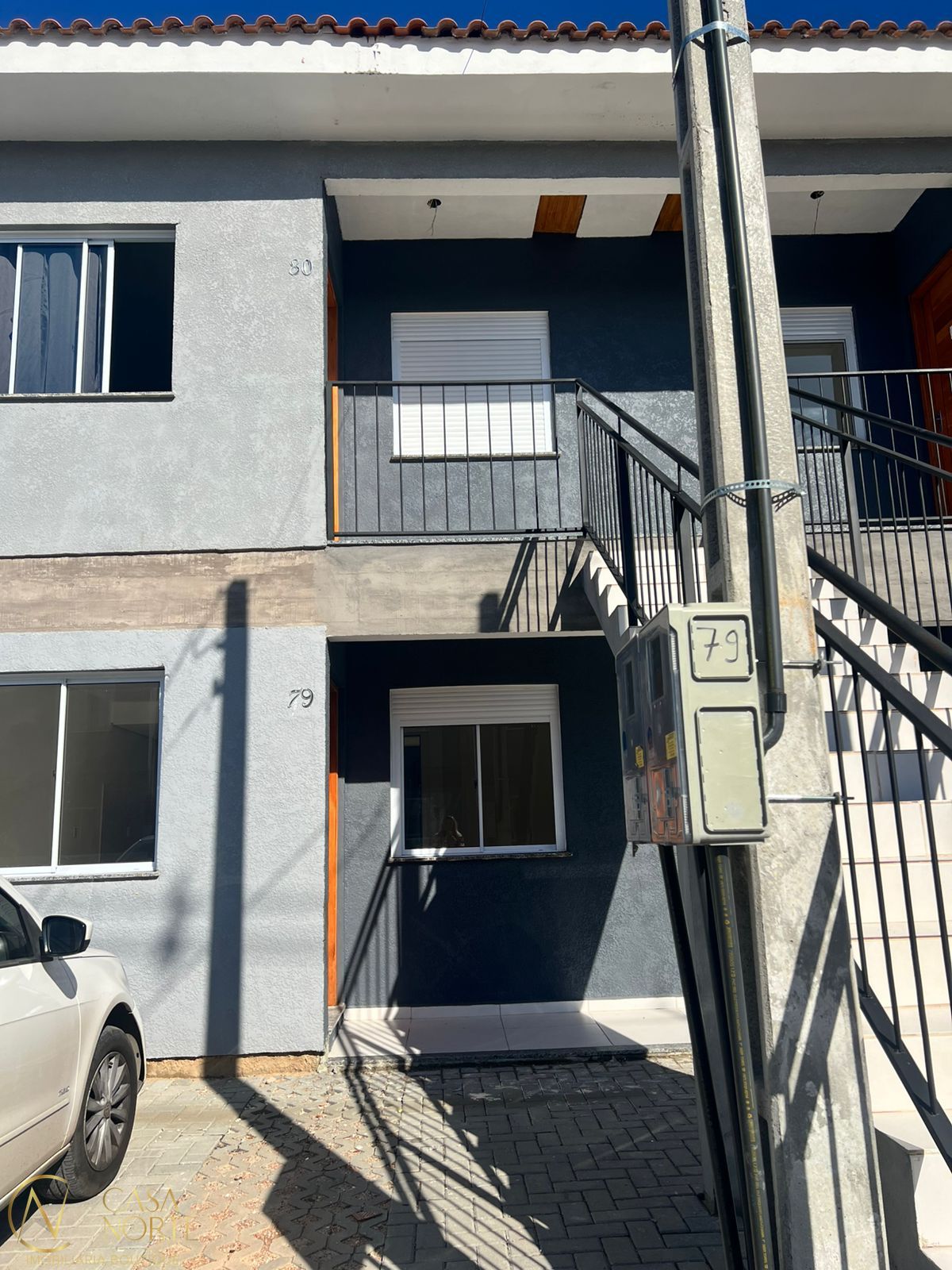 Casa à venda com 2 quartos, 42m², 1 vaga, Avenida João Antônio Silveira no bairro Restinga em Porto Alegre
