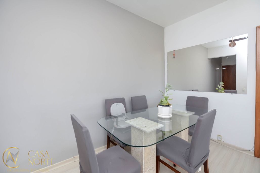 Apartamento à venda com 3 quartos, 98m², 1 vaga, Avenida Venâncio Aires no bairro Santana em Porto Alegre