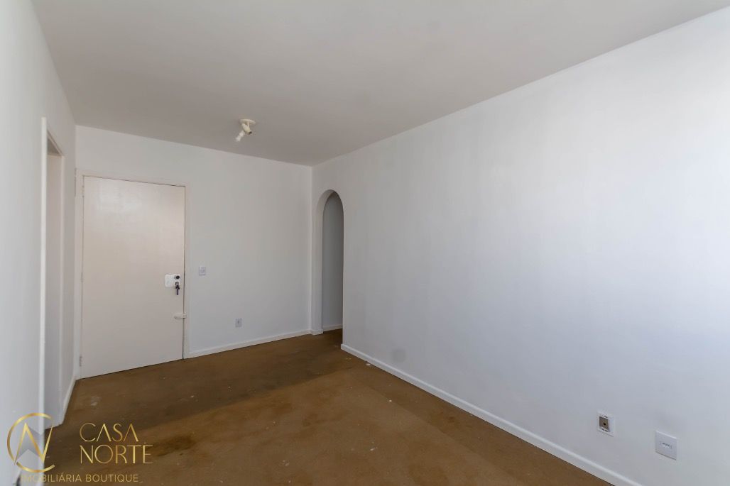 Apartamento à venda com 1 quarto, 45m², Rua Doutor Castro de Menezes no bairro Tristeza em Porto Alegre