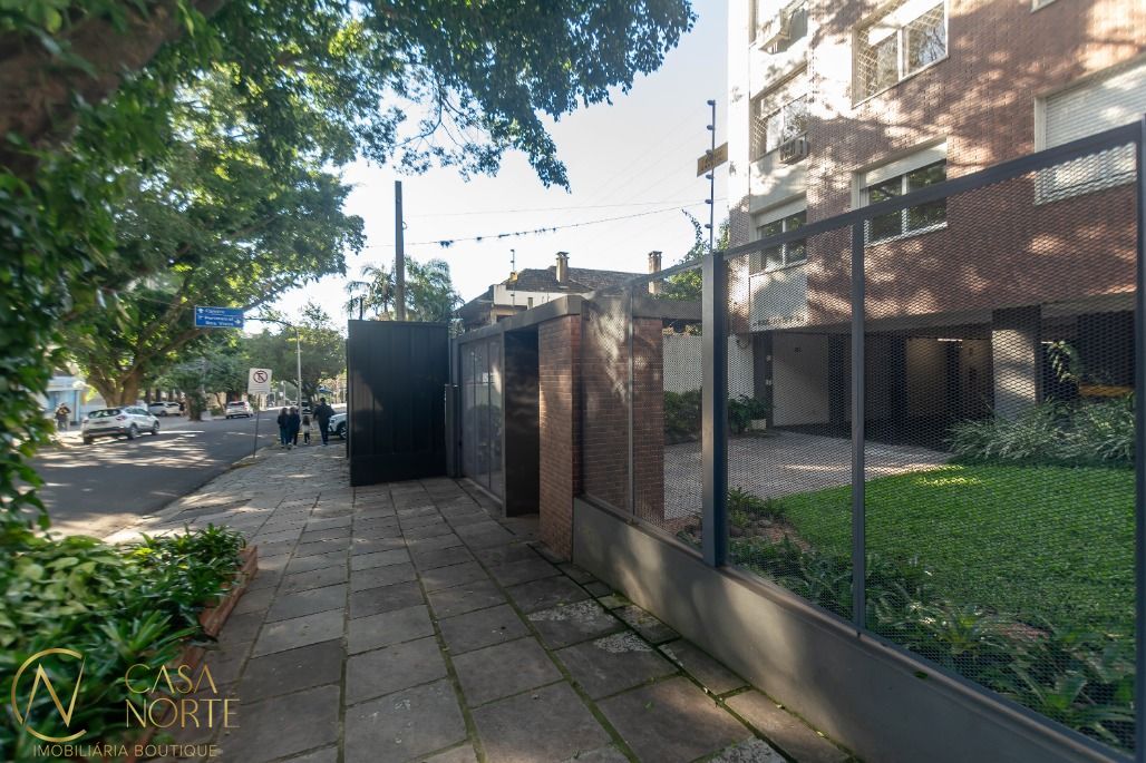 Apartamento à venda com 2 quartos, 81m², 1 vaga, Rua Silva Jardim no bairro Auxiliadora em Porto Alegre