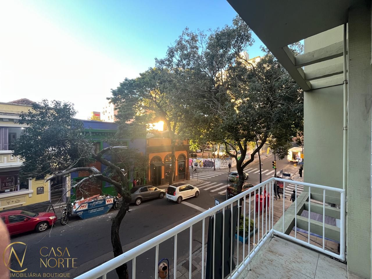 Apartamento à venda com 3 quartos, 97m², Rua Duque de Caxias no bairro Centro Histórico em Porto Alegre