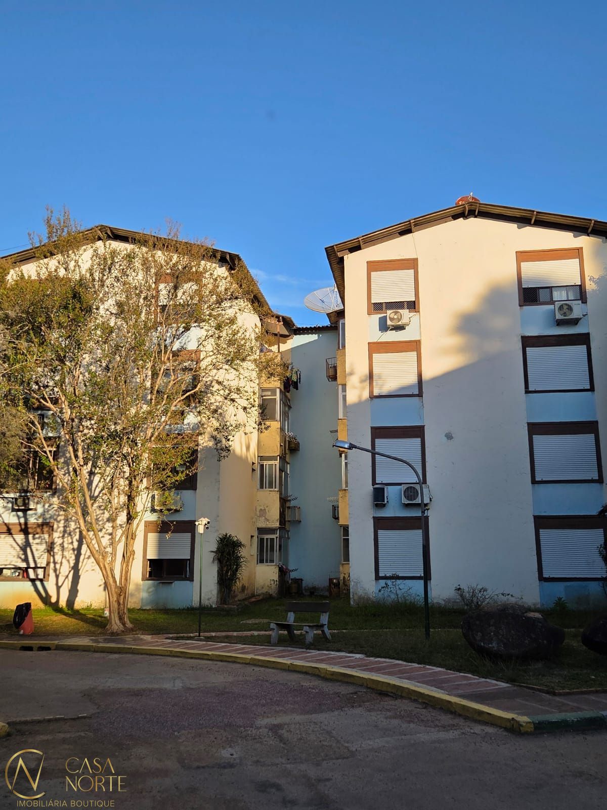 Apartamento à venda com 3 quartos, 67m², 1 vaga, Avenida Eduardo Prado no bairro Cavalhada em Porto Alegre