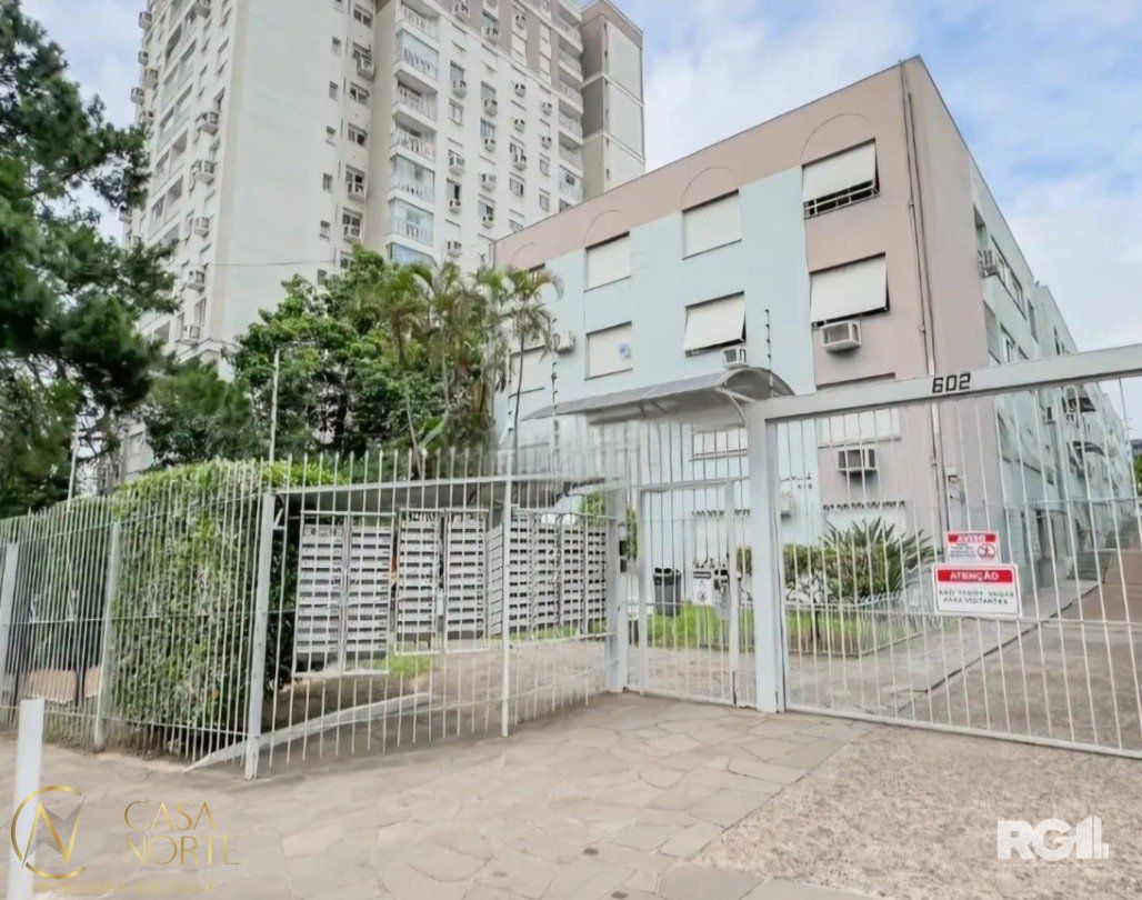 Apartamento à venda com 1 quarto, 49m², Avenida do Forte no bairro Cristo Redentor em Porto Alegre