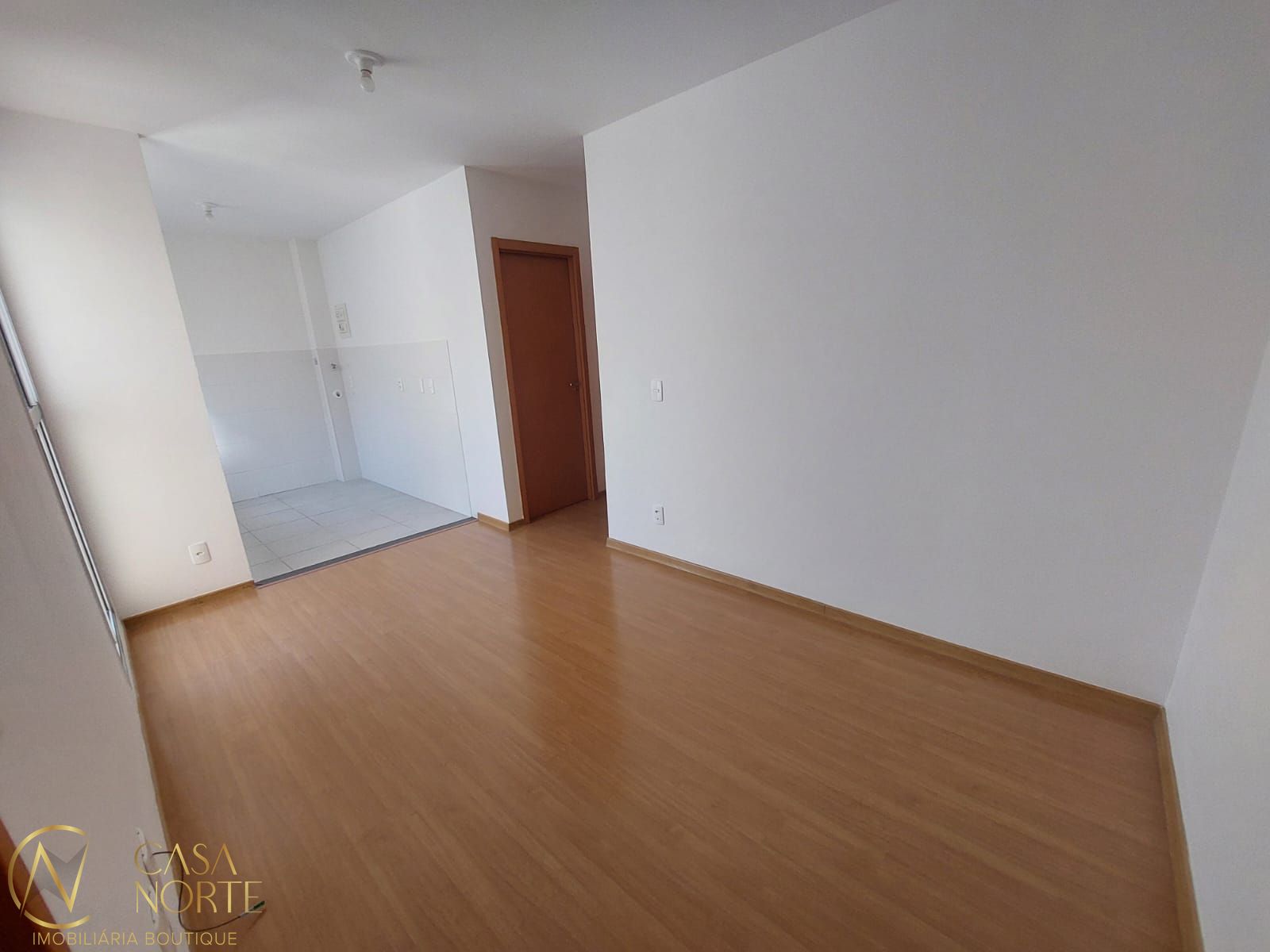 Apartamento à venda com 2 quartos, 41m², 1 vaga, Rua 7008 no bairro Restinga em Porto Alegre
