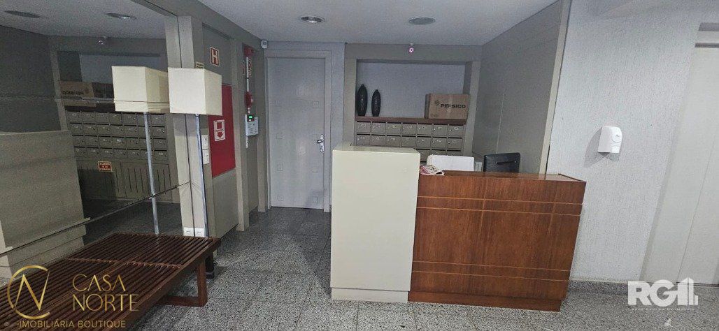 Apartamento à venda com 1 quarto, 56m², 1 suíte, 1 vaga, Rua Engenheiro Adolfo Stern no bairro Bela Vista em Porto Alegre