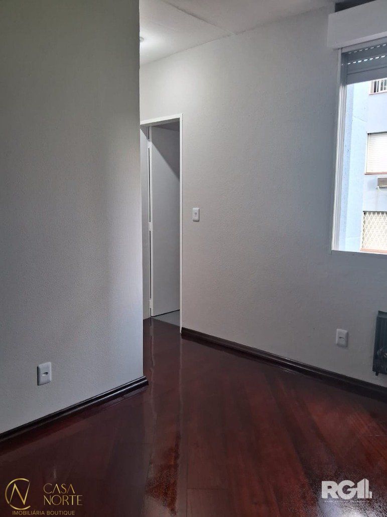 Apartamento à venda com 2 quartos, 52m², Avenida Professor Oscar Pereira no bairro Glória em Porto Alegre