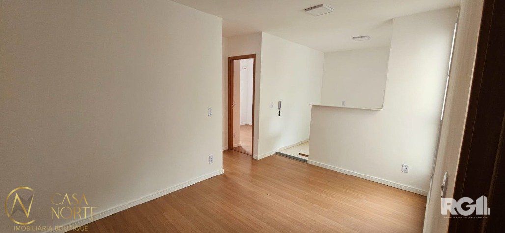 Apartamento à venda com 2 quartos, 39m², 1 vaga, Rua Atílio Supertti no bairro Vila Nova em Porto Alegre