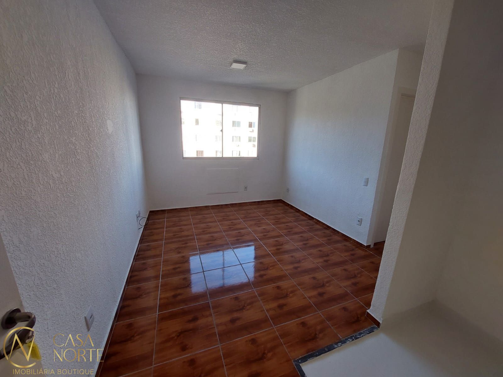 Apartamento à venda com 2 quartos, 40m², 1 vaga, Rua Irmã Teresilda Steffen no bairro Mário Quintana em Porto Alegre