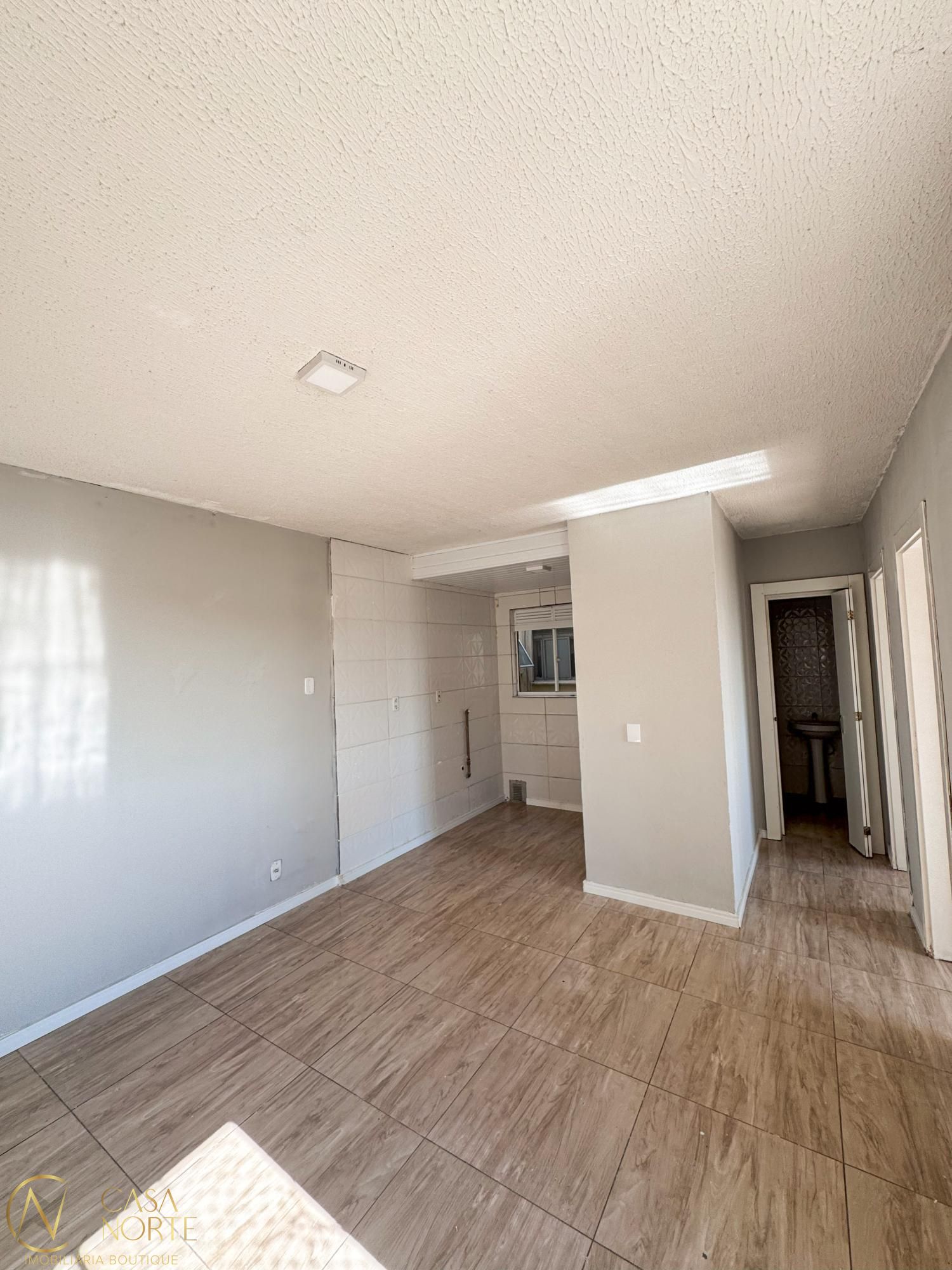 Apartamento à venda com 2 quartos, 54m², 1 vaga, Estrada Barro Vermelho no bairro Restinga em Porto Alegre