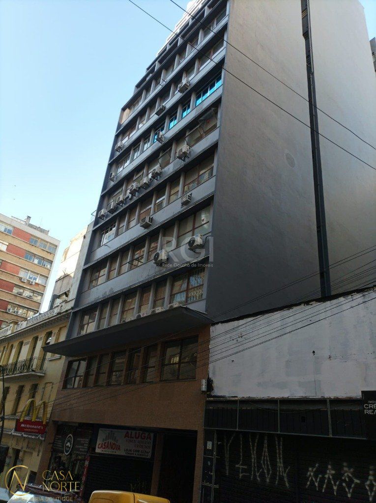 Sala Comercial à venda com 1 quarto, 27m², Rua Doutor Flores no bairro Centro Histórico em Porto Alegre