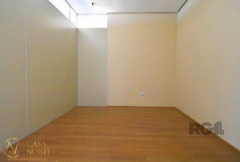 Sala Comercial à venda , 36m², Rua Barão do Triunfo no bairro Menino Deus em Porto Alegre